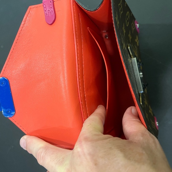 Louis Vuitton Monogram Mask Totem Crossbody - Picture 4 of 6